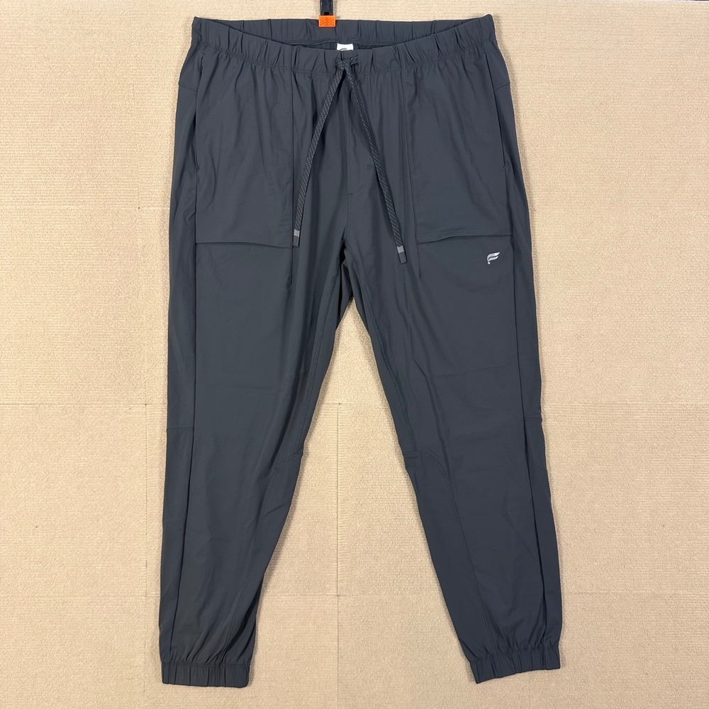 Fabletics The One Jogger Men XL (34x29) Gray Performance Activewear Pants